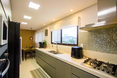 Apartamento à venda com 169m², 3 quartos e 3 vagasCozinha