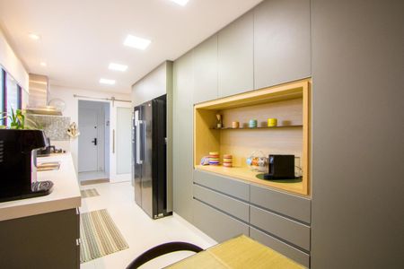 Apartamento à venda com 169m², 3 quartos e 3 vagasCozinha