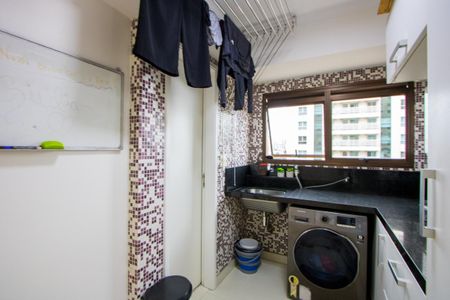 Apartamento à venda com 169m², 3 quartos e 3 vagasÀrea de serviço