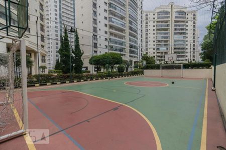 Apartamento à venda com 169m², 3 quartos e 3 vagasÁrea comum - Quadra esportiva