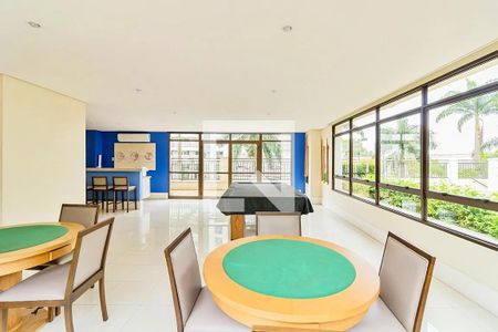 Apartamento à venda com 169m², 3 quartos e 3 vagasÁrea comum - Espaço de jogos