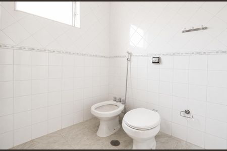 Banheiro de apartamento à venda com 2 quartos, 70m² em Campo Belo, São Paulo