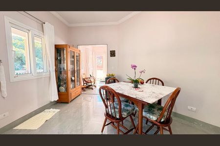 Casa à venda com 4 quartos, 425m² em Morada dos Pinheiros (Aldeia da Serra), Barueri