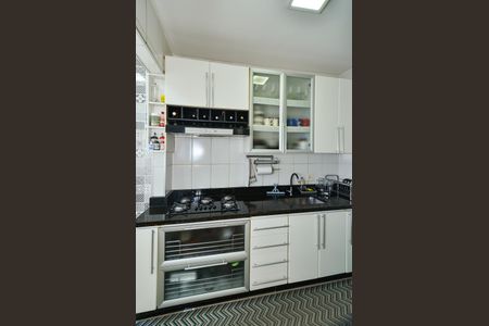 Cozinha de apartamento à venda com 3 quartos, 170m² em Maria Virgínia, Belo Horizonte