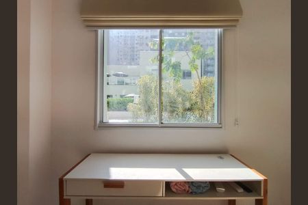Apartamento à venda com 1 quarto, 42m² em Santo Cristo, Rio de Janeiro