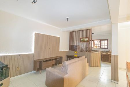 Sala de casa para alugar com 3 quartos, 180m² em Harmonia, Canoas