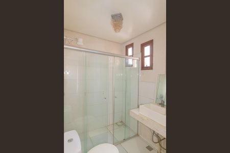 Banheiro da Suíte 1 de casa para alugar com 3 quartos, 180m² em Harmonia, Canoas