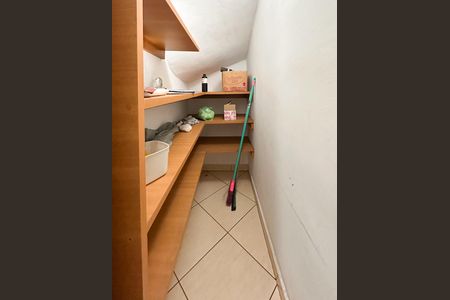 Despensa de casa para alugar com 2 quartos, 92m² em Cidade Miramar, São Bernardo do Campo