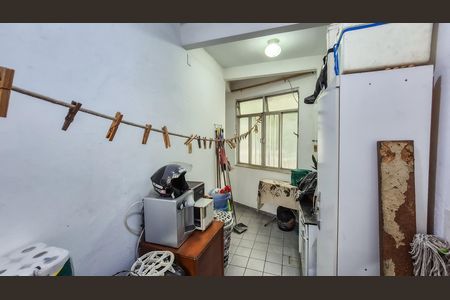 Casa para alugar com 253m², 4 quartos e 6 vagas Casa para alugar com 253m², 4 quartos e 6 vagasÁrea de Serviço
