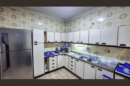 Cozinha  de casa para alugar com 4 quartos, 253m² em Brás de Pina, Rio de Janeiro