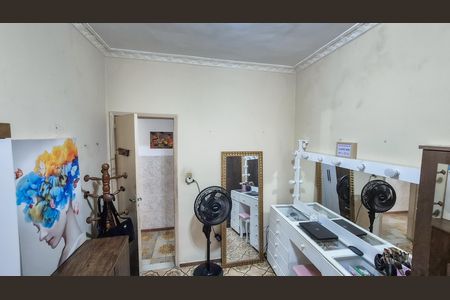 Casa para alugar com 253m², 4 quartos e 6 vagas Casa para alugar com 253m², 4 quartos e 6 vagasQuarto 2