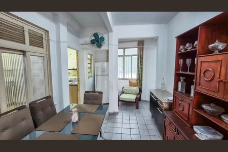 Casa para alugar com 253m², 4 quartos e 6 vagas Casa para alugar com 253m², 4 quartos e 6 vagasCopa 2