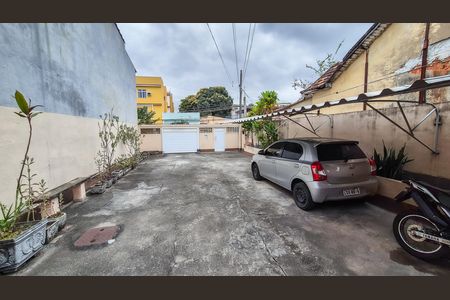 Casa para alugar com 253m², 4 quartos e 6 vagas Casa para alugar com 253m², 4 quartos e 6 vagasÁrea externa