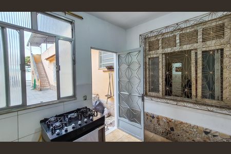 Casa para alugar com 253m², 4 quartos e 6 vagas Casa para alugar com 253m², 4 quartos e 6 vagasCozinha 2