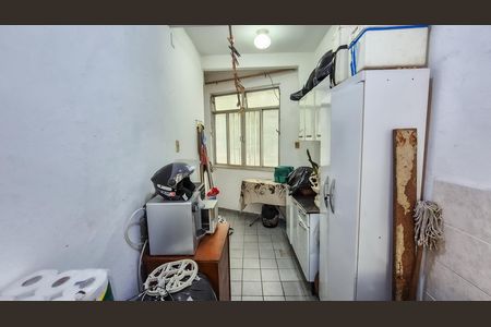 Casa para alugar com 253m², 4 quartos e 6 vagas Casa para alugar com 253m², 4 quartos e 6 vagasÁrea de Serviço
