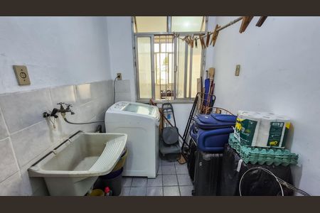 Casa para alugar com 253m², 4 quartos e 6 vagas Casa para alugar com 253m², 4 quartos e 6 vagasÁrea de Serviço