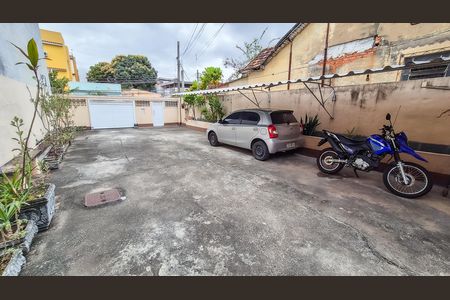 Casa para alugar com 253m², 4 quartos e 6 vagas Casa para alugar com 253m², 4 quartos e 6 vagasÁrea externa