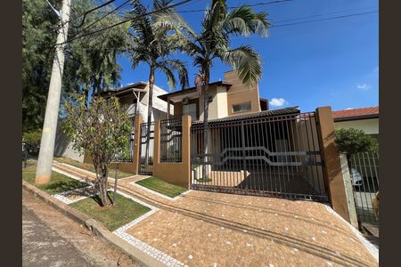 Casa à venda com 3 quartos, 191m² em Parque Nova Suica, Valinhos