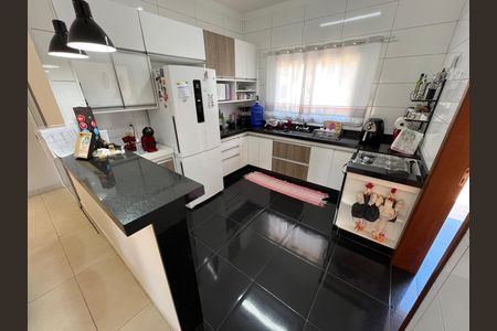 Casa à venda com 3 quartos, 191m² em Parque Nova Suica, Valinhos