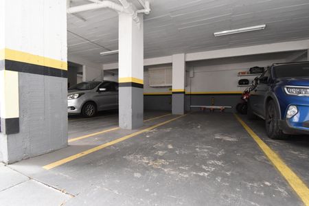 Vaga de Garagem de apartamento para alugar com 2 quartos, 65m² em Boa Vista, Curitiba