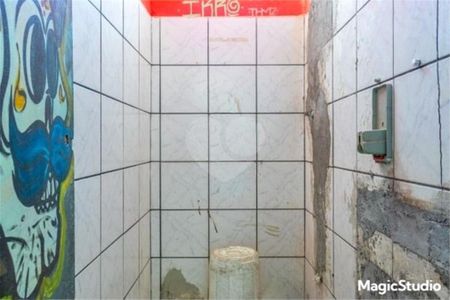 Casa à venda com 2 quartos, 208m² em Parque São Jorge, São Paulo