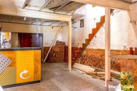Casa à venda com 2 quartos, 208m² em Parque São Jorge, São Paulo