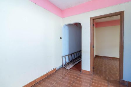 Sala de casa à venda com 2 quartos, 70m² em Vila Vitorio Mazzei, São Paulo
