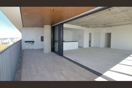 Apartamento à venda com 205m², 3 quartos e 3 vagas