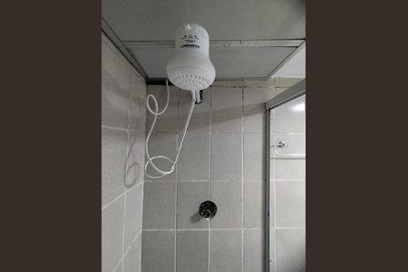 Banheiro - torneira de casa para alugar com 2 quartos, 70m² em Bosque da Saúde, São Paulo
