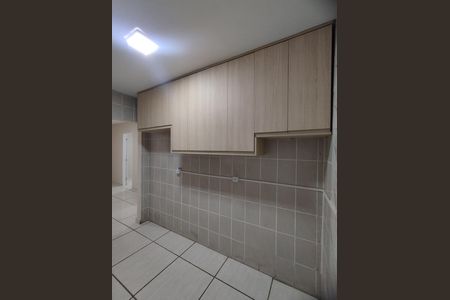 Cozinha - Torneira de casa para alugar com 2 quartos, 70m² em Bosque da Saúde, São Paulo