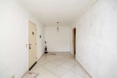 Sala de apartamento para alugar com 3 quartos, 58m² em Jardim Leonor, Cotia