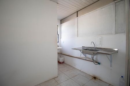 Cozinha/Área de serviço de apartamento para alugar com 1 quarto, 32m² em Q 2, Brasília