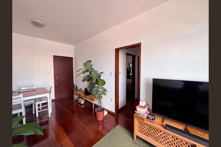 Apartamento à venda com 2 quartos, 80m² em Floresta, Belo Horizonte