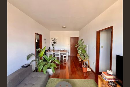 Apartamento à venda com 2 quartos, 80m² em Floresta, Belo Horizonte