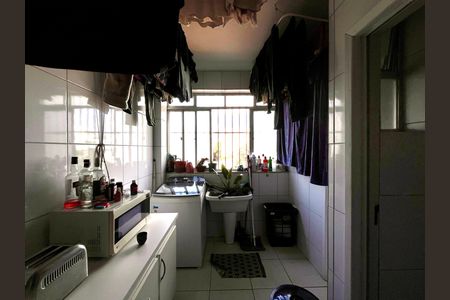 Apartamento à venda com 2 quartos, 80m² em Floresta, Belo Horizonte