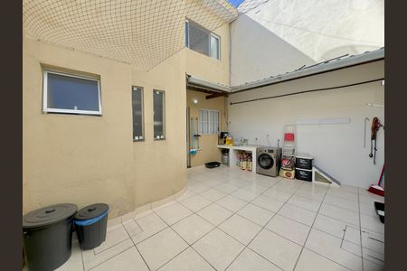 Casa à venda com 249m², 5 quartos e 2 vagas
