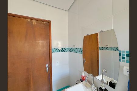 Casa à venda com 249m², 5 quartos e 2 vagas