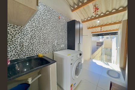 Casa à venda com 249m², 5 quartos e 2 vagas