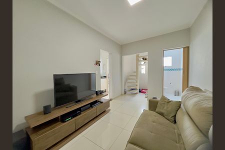 Casa à venda com 249m², 5 quartos e 2 vagas