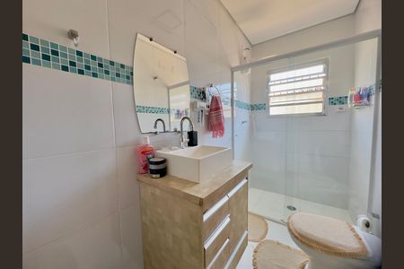 Casa à venda com 249m², 5 quartos e 2 vagas