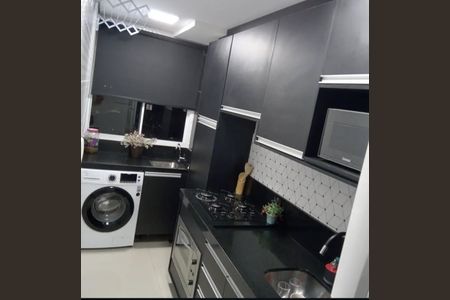 Apartamento à venda com 42m², 2 quartos e 1 vaga Apartamento à venda com 42m², 2 quartos e 1 vagaCozinha
