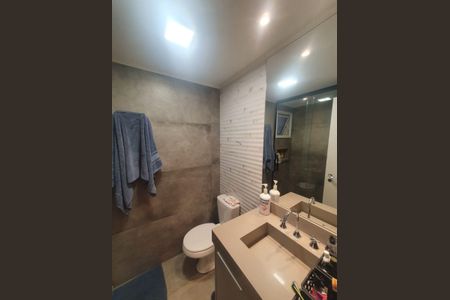 Banheiro  de apartamento à venda com 3 quartos, 129m² em Jardim Caboré, São Paulo