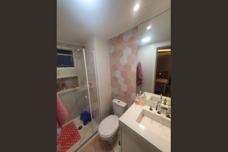 Banheiro  de apartamento à venda com 3 quartos, 129m² em Jardim Caboré, São Paulo