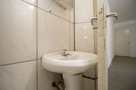 Banheiro Social de apartamento para alugar com 1 quarto, 35m² em Q 2, Brasília