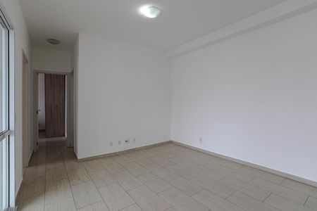 Sala de apartamento para alugar com 2 quartos, 70m² em Vila Mogilar, Mogi das Cruzes