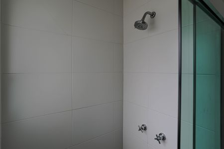 Apartamento para alugar com 70m², 2 quartos e 2 vagas Apartamento para alugar com 70m², 2 quartos e 2 vagasBanheiro