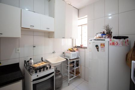 Apartamento à venda com 70m², 2 quartos e 1 vaga Apartamento à venda com 70m², 2 quartos e 1 vagaCozinha e Área de Serviço