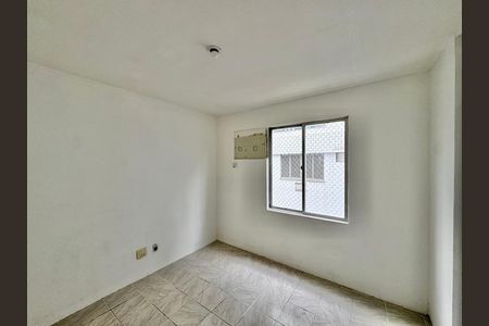 Quarto de apartamento para alugar com 3 quartos, 81m² em Recreio dos Bandeirantes, Rio de Janeiro
