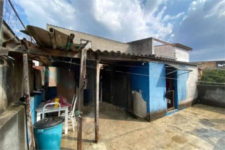 Casa à venda com 4 quartos, 249m² em Campanário, Diadema