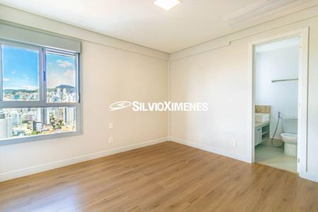 Apartamento à venda com 3 quartos, 116m² em Funcionários, Belo Horizonte